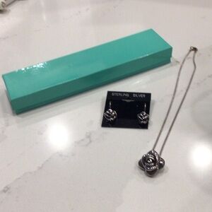 Elegant Sterling Silver Rose Jewelry Set